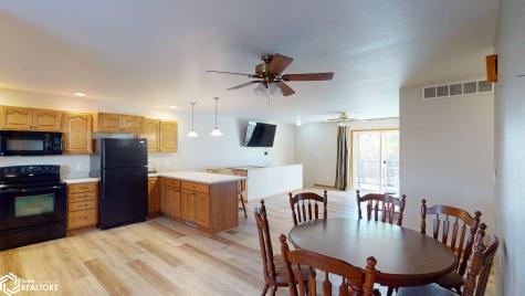 227 Westview Drive S Rockwell IA 50469