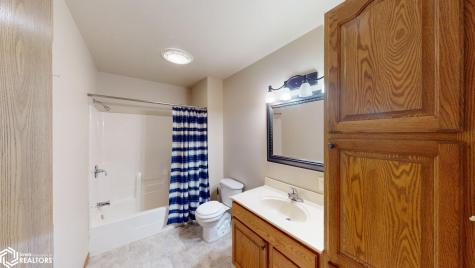 227 Westview Drive S Rockwell IA 50469