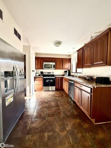 110 Sweetgrass Lane Forest City IA 50436
