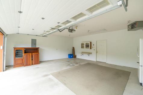 2005 Hunters Ridge Drive Mason City IA 50401
