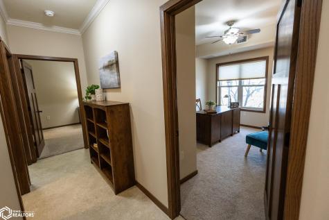 809 7th Ave N #102 Clear Lake IA 50428