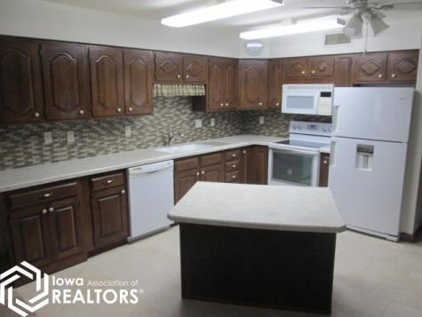 215 Country Club Drive Belmond IA 50421