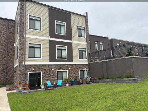 110 Rocksylvania Avenue Unit B01 Iowa Falls IA 50126