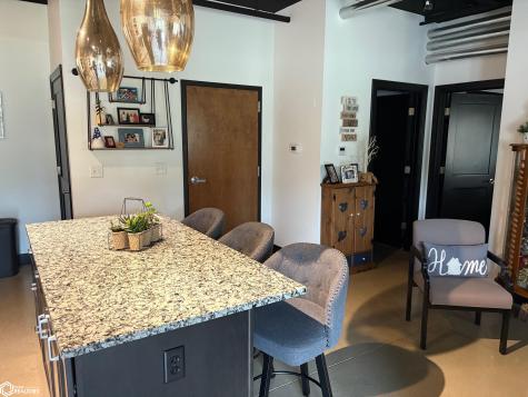 110 Rocksylvania Avenue Unit B01 Iowa Falls IA 50126