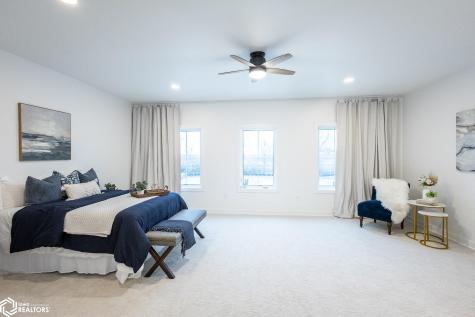 204 Stonebrook Court Clear Lake IA 50428