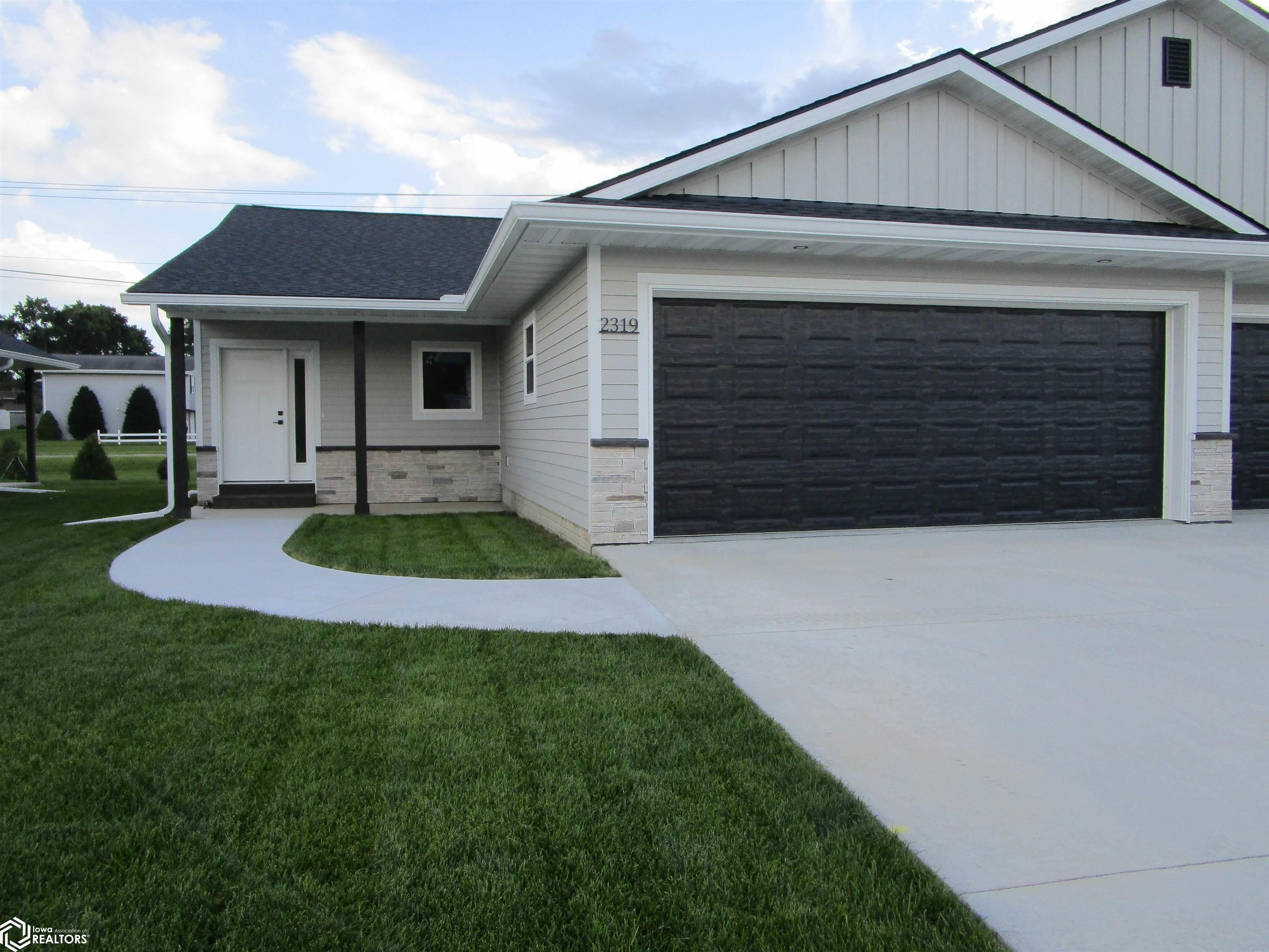 2319 Heritage Lane Iowa Falls IA 50126