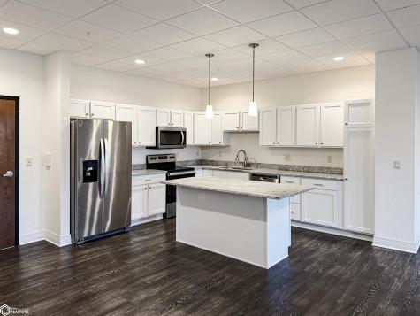 110 Rocksylvania Unit 105 Avenue Iowa Falls IA 50126