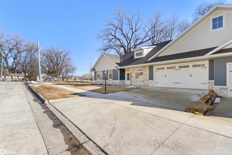 311 27th Place S Clear Lake IA 50428