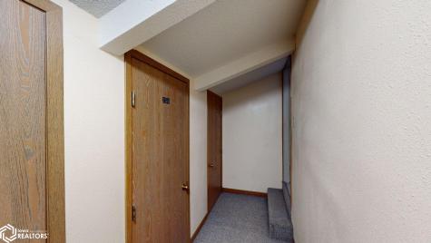 630 Briarstone Drive Mason City IA 50401