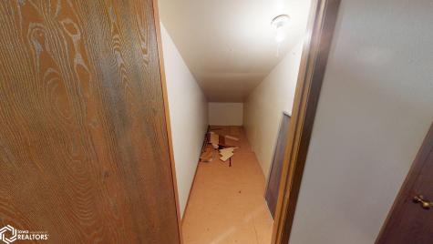 630 Briarstone Drive Mason City IA 50401