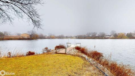 630 Briarstone Drive Mason City IA 50401