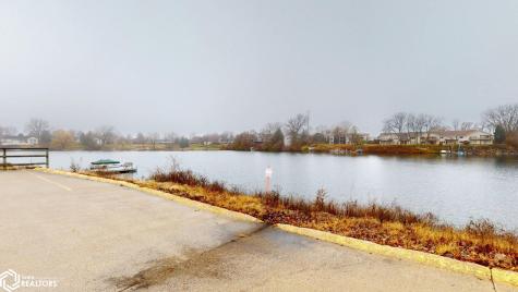 630 Briarstone Drive Mason City IA 50401