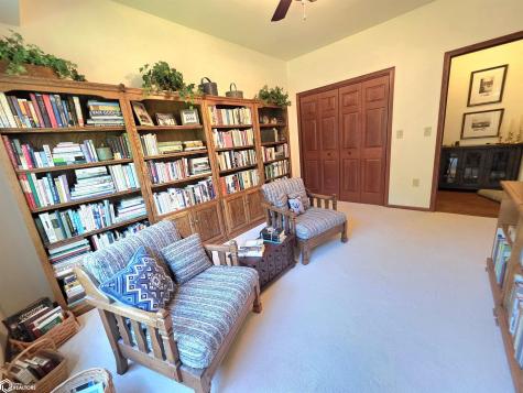 809 7th Avenue N Clear Lake IA 50428