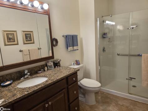 809 7th Avenue N Clear Lake IA 50428