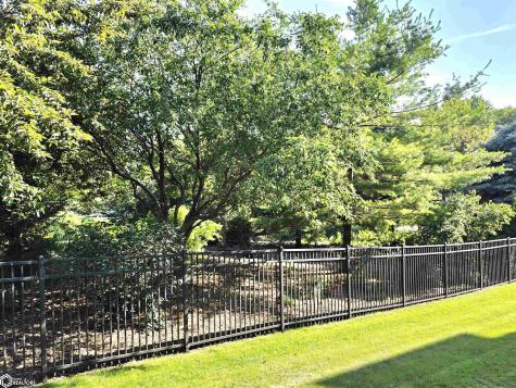 809 7th Avenue N Clear Lake IA 50428