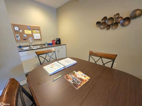 809 7th Avenue N Clear Lake IA 50428