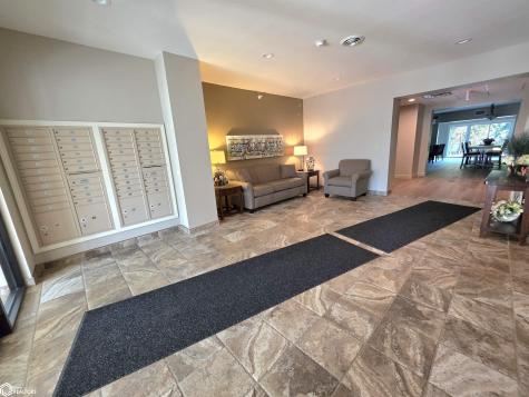 809 7th Avenue N Clear Lake IA 50428