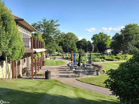 809 7th Avenue N Clear Lake IA 50428