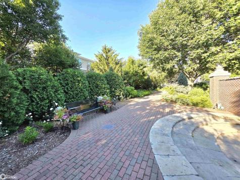 809 7th Avenue N Clear Lake IA 50428