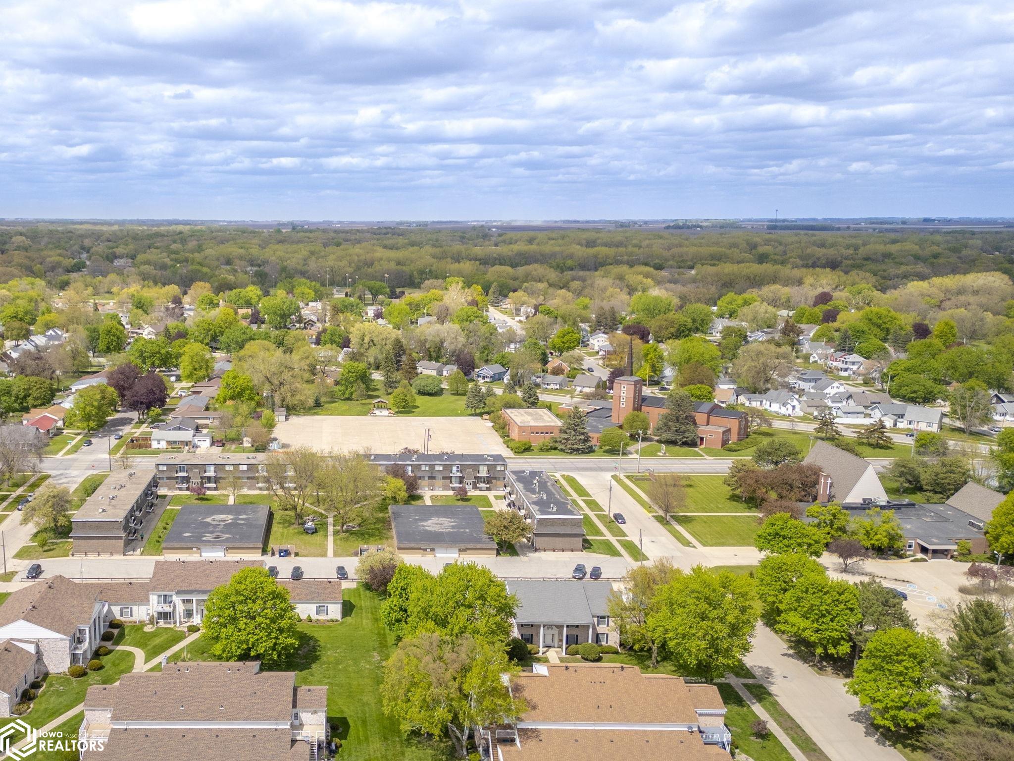 502 S Ohio Avenue Mason City IA 50401