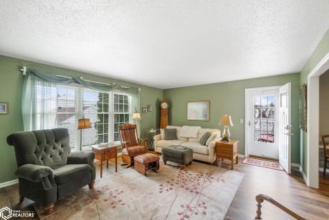 502 S Ohio Avenue Mason City IA 50401