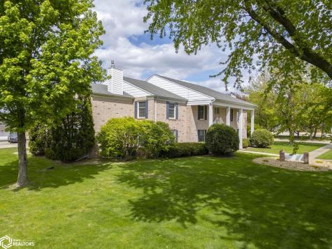 502 S Ohio Avenue Mason City IA 50401