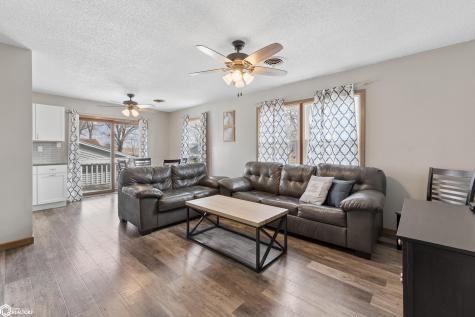 2 Country Lane Ventura IA 50482