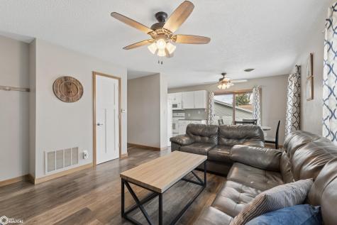 2 Country Lane Ventura IA 50482
