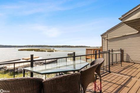 414 E Lake Street Ventura IA 50482