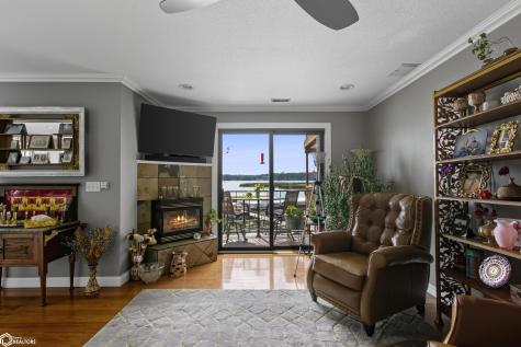 414 E Lake Street Ventura IA 50482