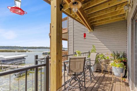 414 E Lake Street Ventura IA 50482