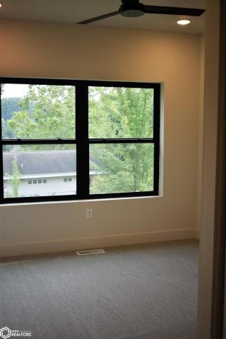 2360 River Road Iowa Falls IA 50126