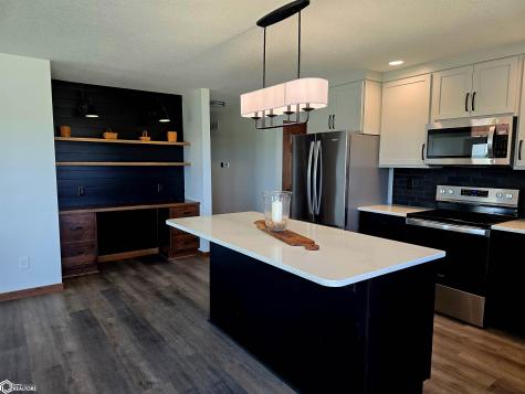 290 Fuller Drive Garner IA 50438