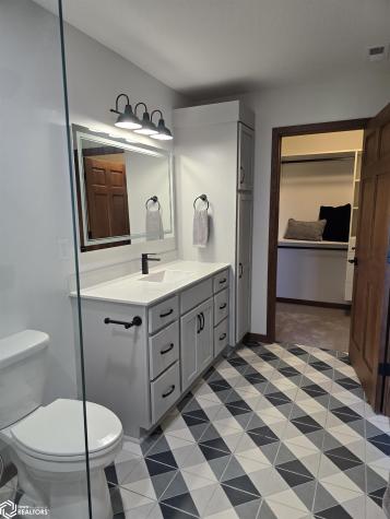 290 Fuller Drive Garner IA 50438