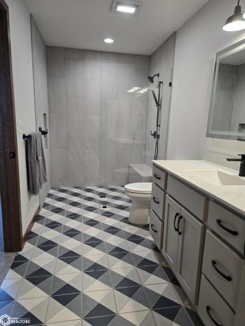 290 Fuller Drive Garner IA 50438