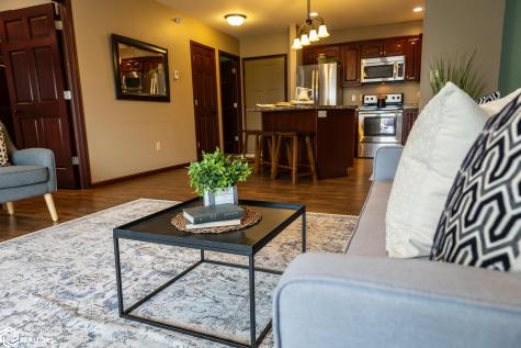 809 7th Ave N #212 Clear Lake IA 50428