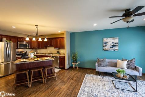 809 7th Ave N #212 Clear Lake IA 50428