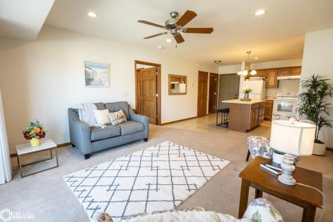 809 7th Ave N #211 Clear Lake IA 50428