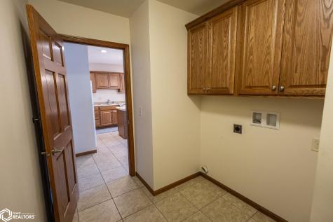 809 7th Ave N #211 Clear Lake IA 50428