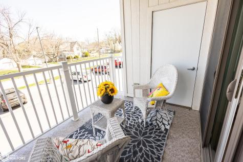 809 7th Ave N #211 Clear Lake IA 50428