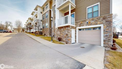 809 7th Ave N #211 Clear Lake IA 50428