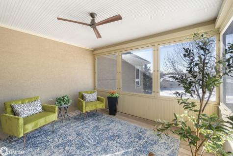 516 Lexington Drive Clear Lake IA 50428