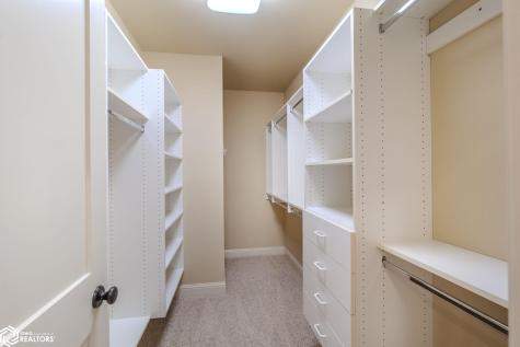 516 Lexington Drive Clear Lake IA 50428