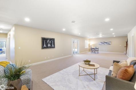 516 Lexington Drive Clear Lake IA 50428