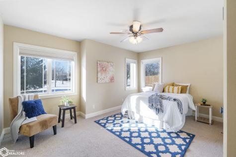 516 Lexington Drive Clear Lake IA 50428