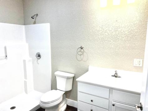 110 Rocksylvania Avenue Unit 102 Iowa Falls IA 50126