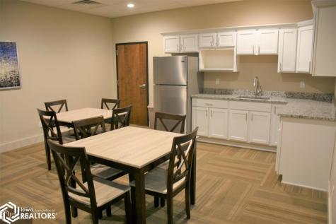 110 Rocksylvania Avenue Unit 102 Iowa Falls IA 50126