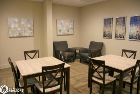 110 Rocksylvania Avenue Unit 102 Iowa Falls IA 50126