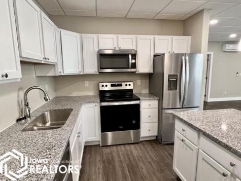 110 Rocksylvania Avenue Unit 102 Iowa Falls IA 50126