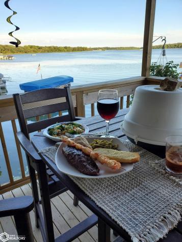 414 E Lake Street Ventura IA 50482